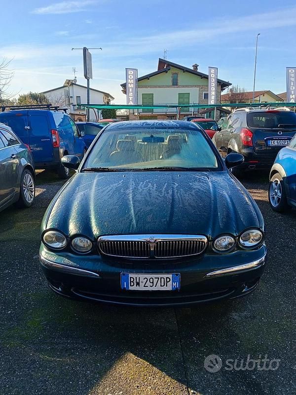 Usata Jaguar X-type Executive 196 CV (144 kW) 2001 Verde Berlina