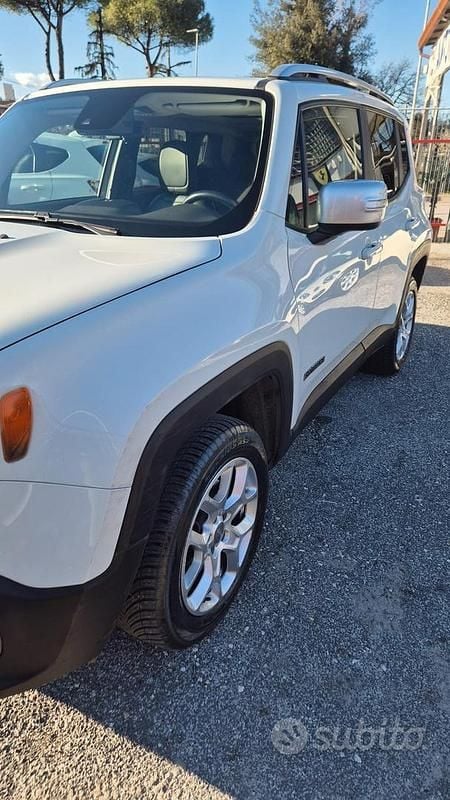 Usata Jeep Renegade Trailhawk 170 CV (125 kW) 2015 Bianco SUV