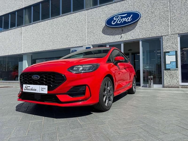 Usado Ford Fiesta ST-Line 125 HP (91 kW) 2022 Vermelho Citadino