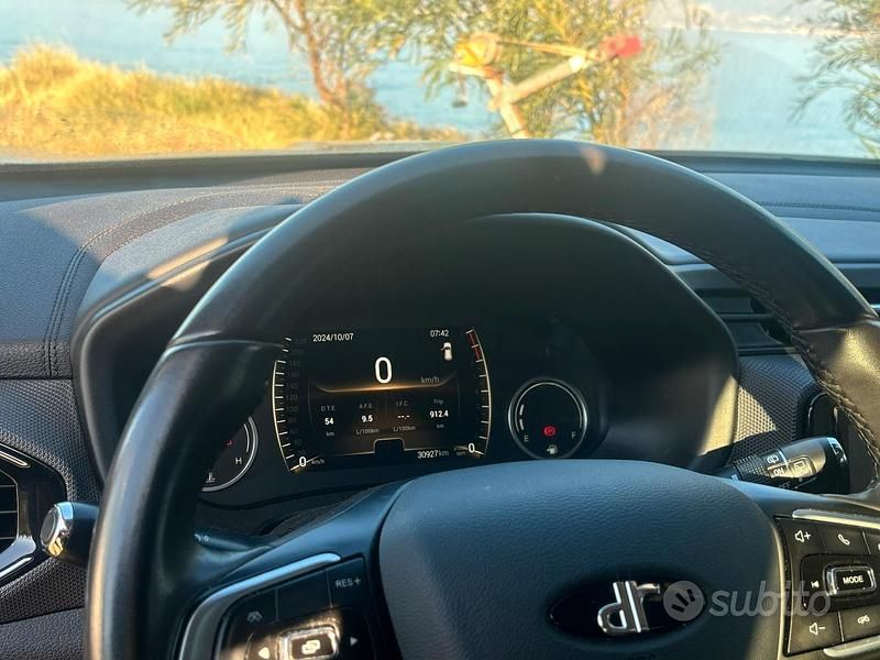 Usata DR DR 4.0 114 CV (83 kW) 2023 Nero SUV