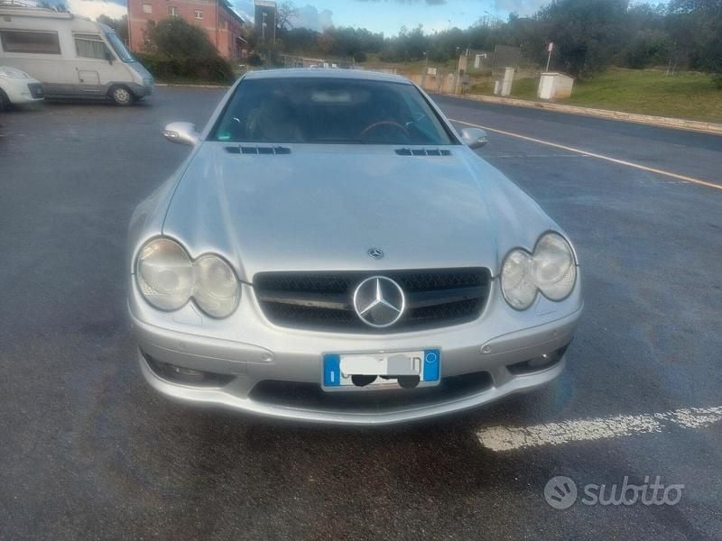 Usata Mercedes SL500 AMG 305 CV (224 kW) 2002 Grigio Cabrio