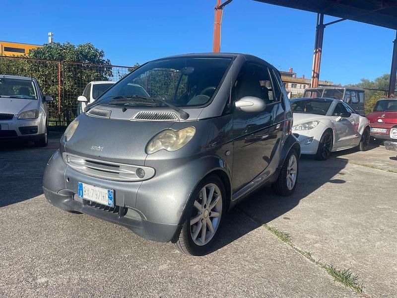 Usata Smart ForTwo Cabrio 54 CV (39 kW) 2001 Grigio Cabrio