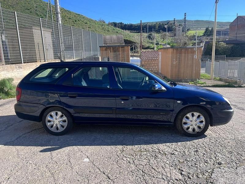 Usata Citroën Xsara 69 CV (50 kW) 2000 Blu Station wagon
