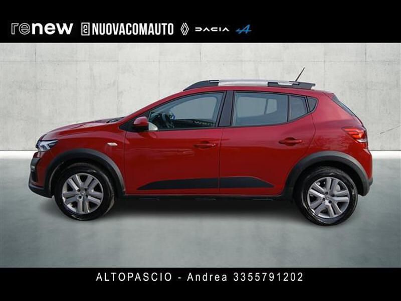 Usata Dacia Sandero Comfort 100 CV (73 kW) 2022 Rosso Utilitaria
