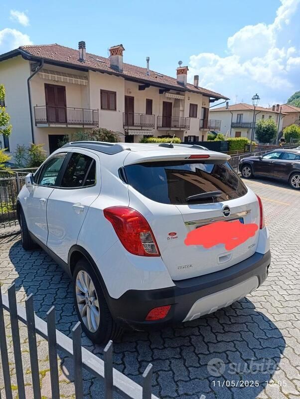 Usata Opel Mokka 140 CV (102 kW) 2016 Bianco SUV