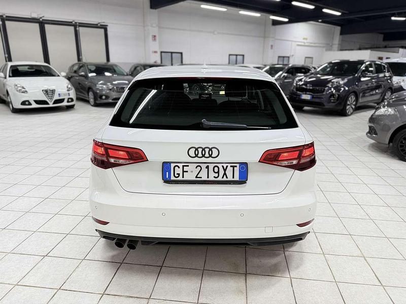 Usata Audi A3 Design 150 CV (110 kW) 2018 Bianco Berlina