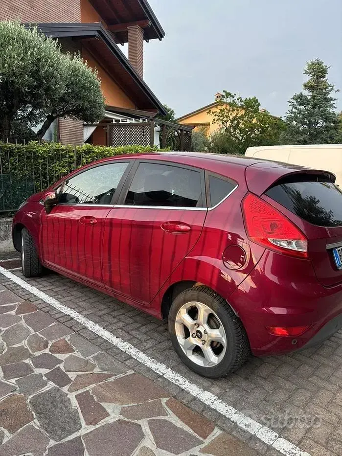 Usata Ford Fiesta 2010 Utilitaria