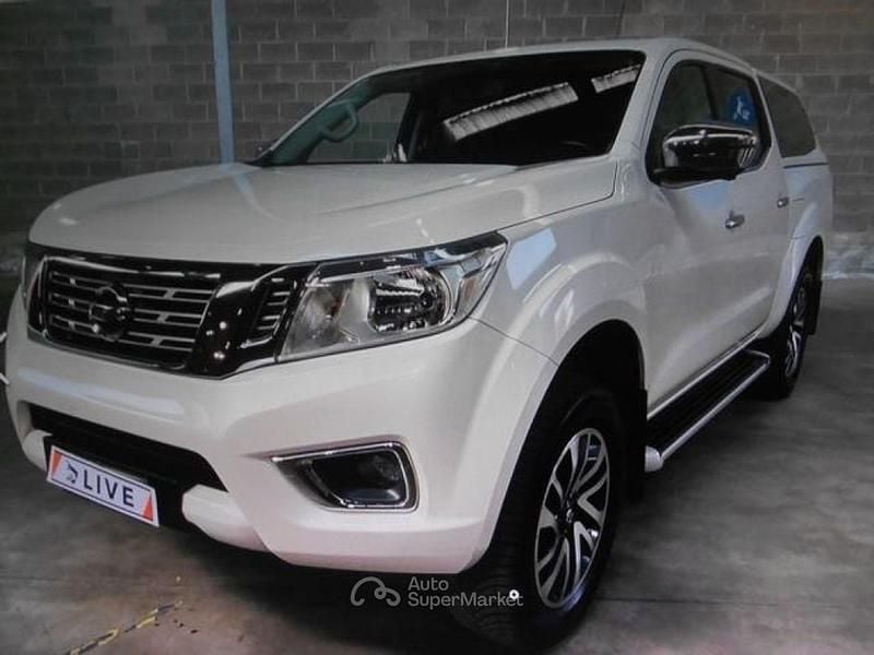Usata Nissan Navara N-Guard 190 CV (139 kW) 2019 Bianco pastello Pick-up