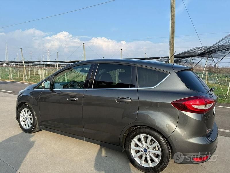 Usata Ford C-MAX Titanium S 120 CV (88 kW) 2017 Grigio Monovolume