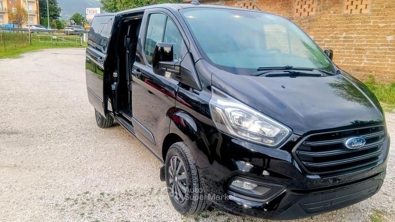 Usata Ford Transit Custom 131 CV (96 kW) 2021 Nero Berlina