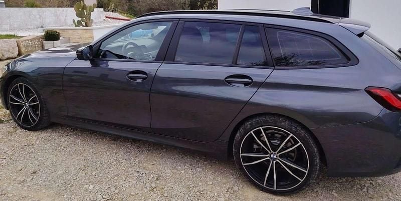 Usata BMW 318 90 CV (66 kW) 2020 Grigio Station wagon