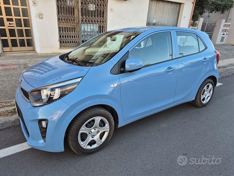 Usata Kia Picanto 2019 Blu Utilitaria