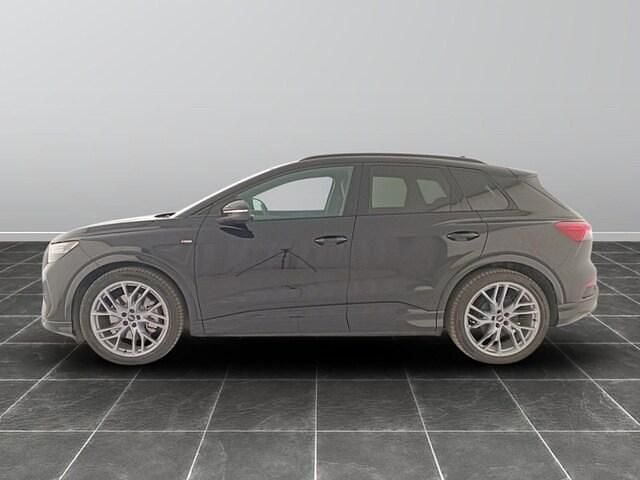 Usata Audi Q4 e-tron S-Line 210 kW (286 CV) 2025 Nero mythos metallizzato SUV