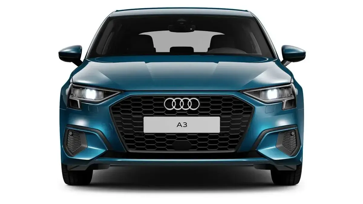 Usata Audi A3 Business 150 CV (110 kW) 2022 Blu/azzurro Berlina