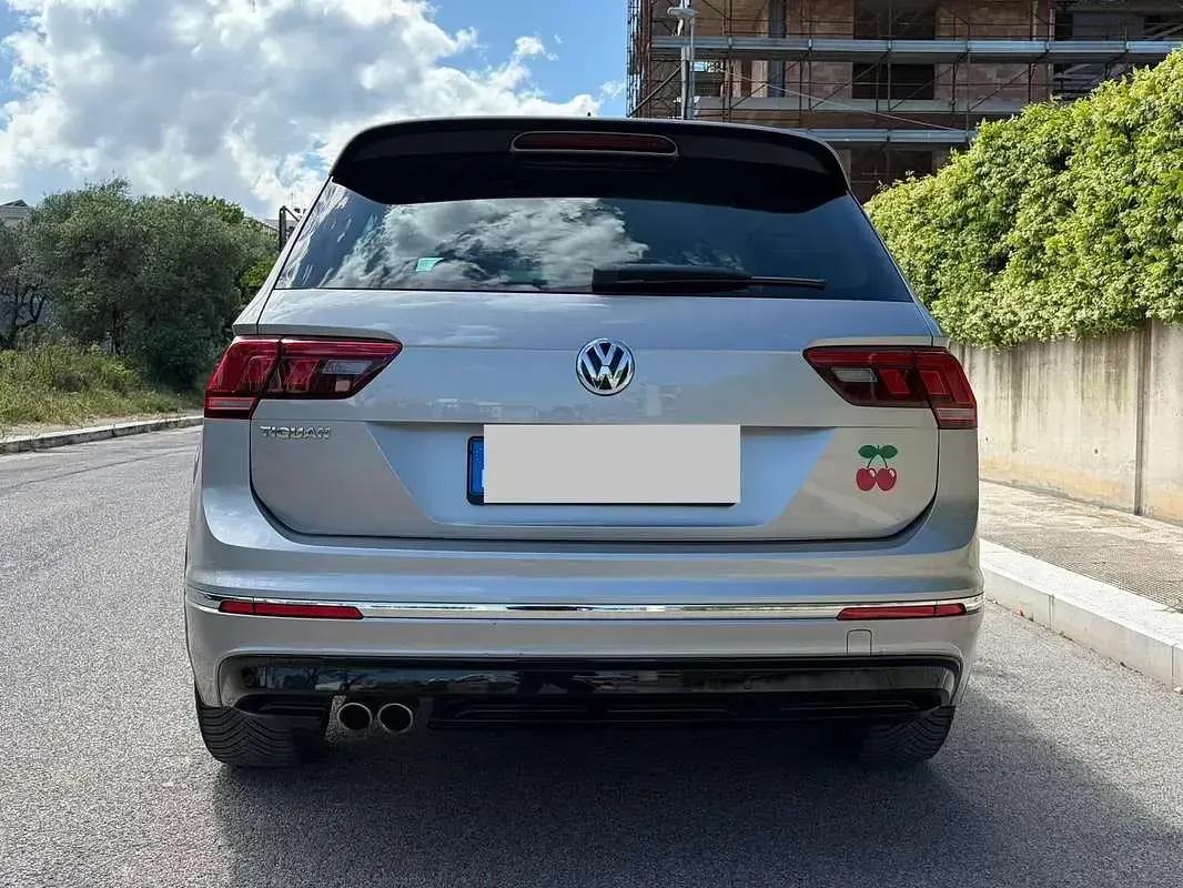 Usata VW Tiguan Sportline 116 CV (85 kW) 2019 Grigio SUV