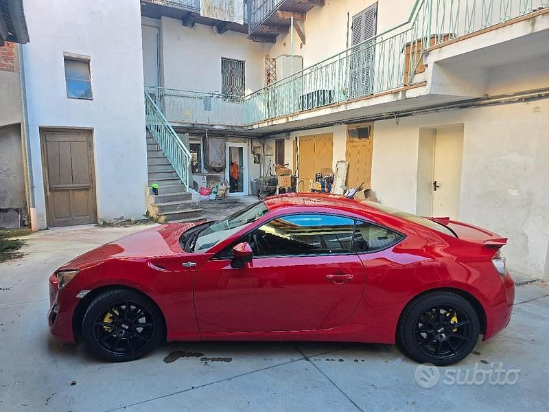 Usata Toyota GT86 GT 2013 Rosso