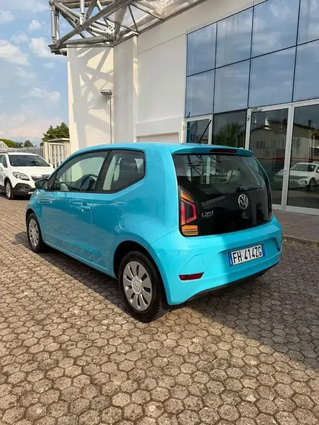 Usata VW up! move up! 60 CV (44 kW) 2017 Blu Utilitaria