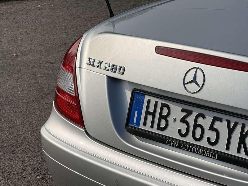 Usata Mercedes SLK280 231 CV (169 kW) 2007 Other Cabrio