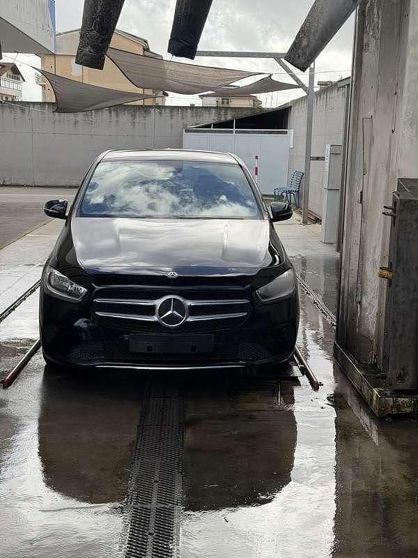 Usata Mercedes B180 Executive 116 CV (85 kW) 2019 Monovolume