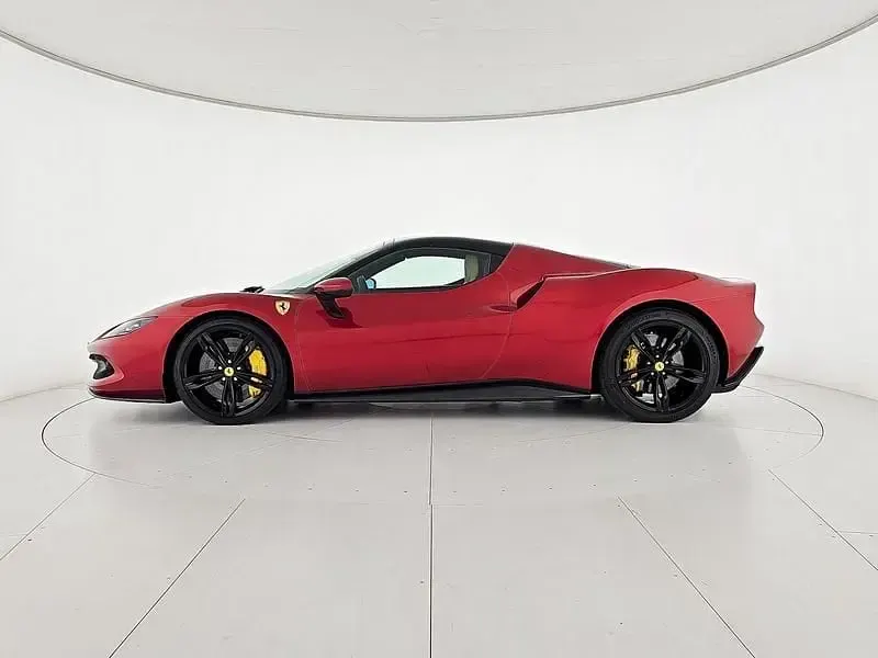 Nuova Ferrari 296 663 CV (487 kW) 2025 Rosso imola Cabrio