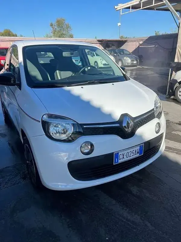 Usata Renault Twingo SE 69 CV (50 kW) 2018 Utilitaria