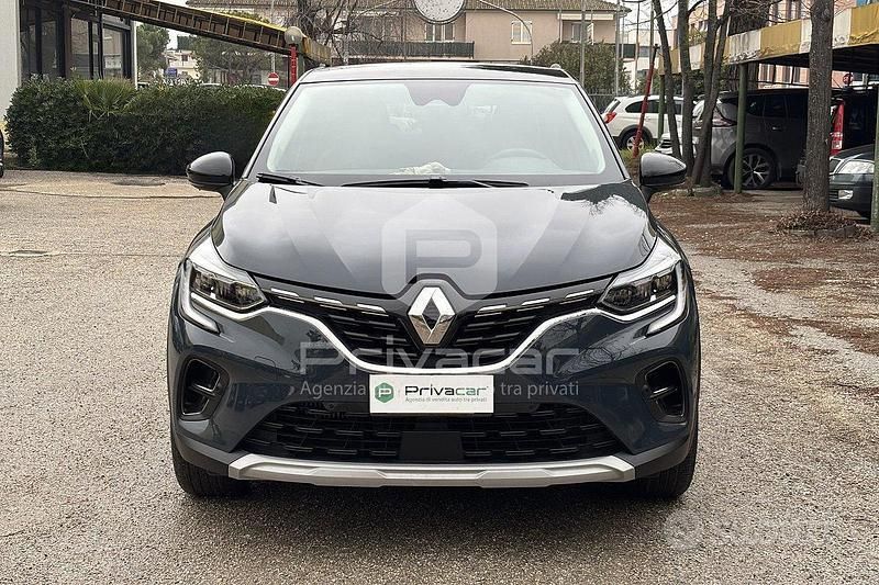 Usata Renault Captur Techno 101 CV (74 kW) 2023 Blu SUV