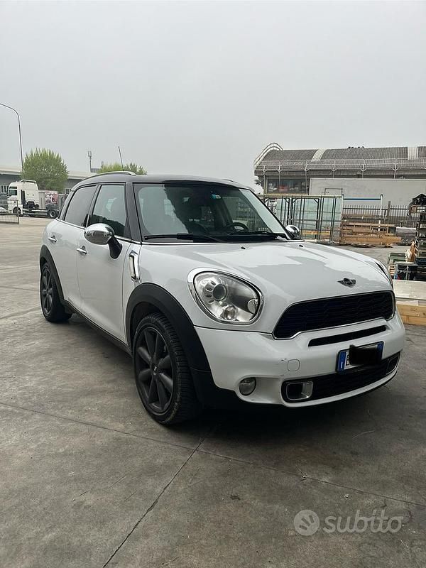 Usata Mini Countryman 143 CV (105 kW) 2013 Bianco SUV