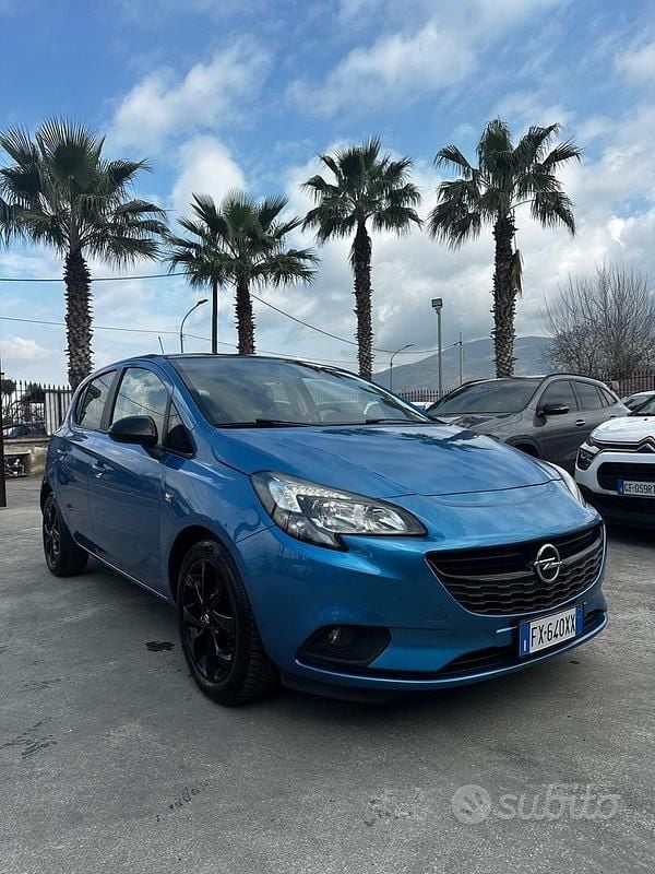 Usata Opel Corsa 69 CV (50 kW) 2019 Blu Utilitaria