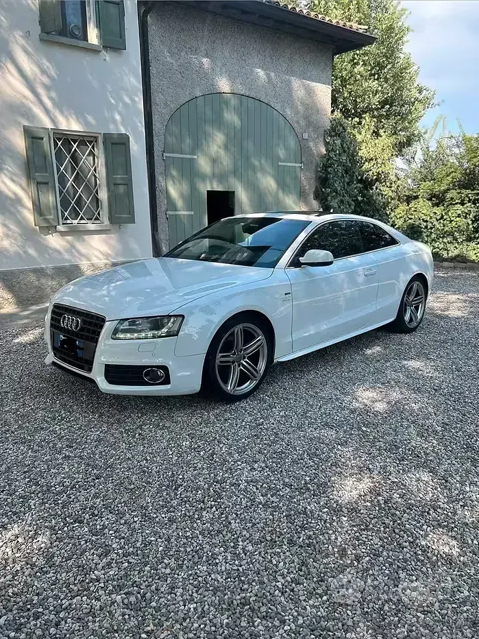 Usata Audi A5 S-Line 211 CV (155 kW) 2010 Bianco Coupé