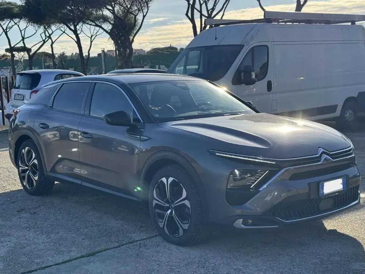 Usata Citroën C5 X Shine 179 CV (131 kW) 2022 Grigio Station wagon