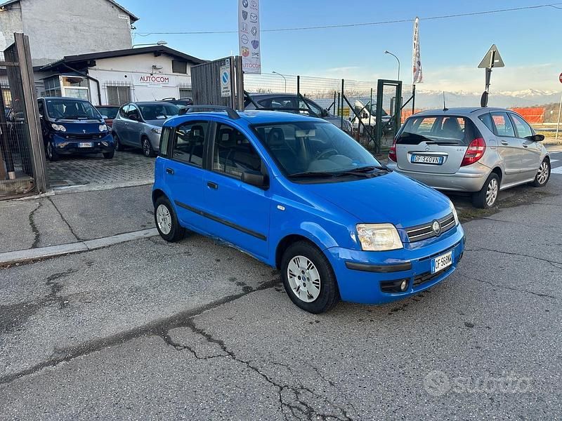 Usata Fiat Panda Emotion 60 CV (44 kW) 2004 Blu Berlina