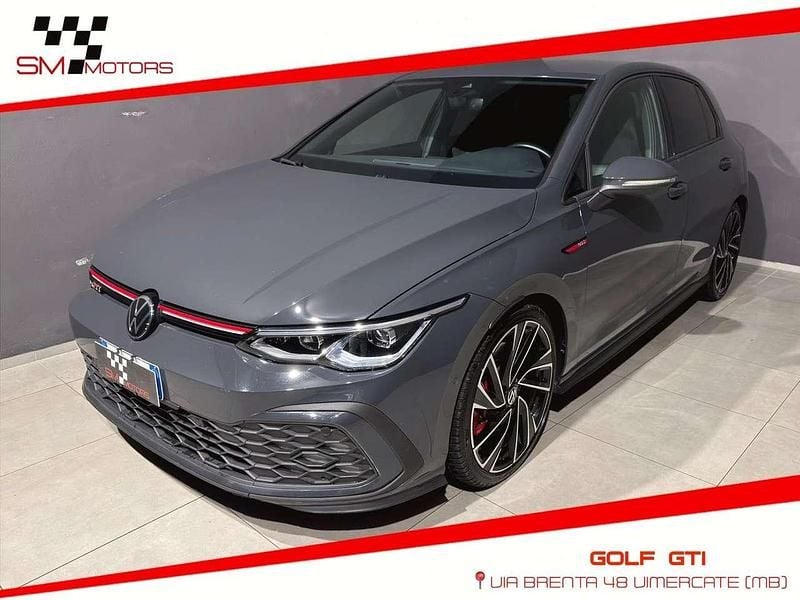 Dolphin grey metallizzato Usata 2022 VW Golf VIII GTI Tre volumi | 33.800 € (Buon prezzo) - Immagine 1/4