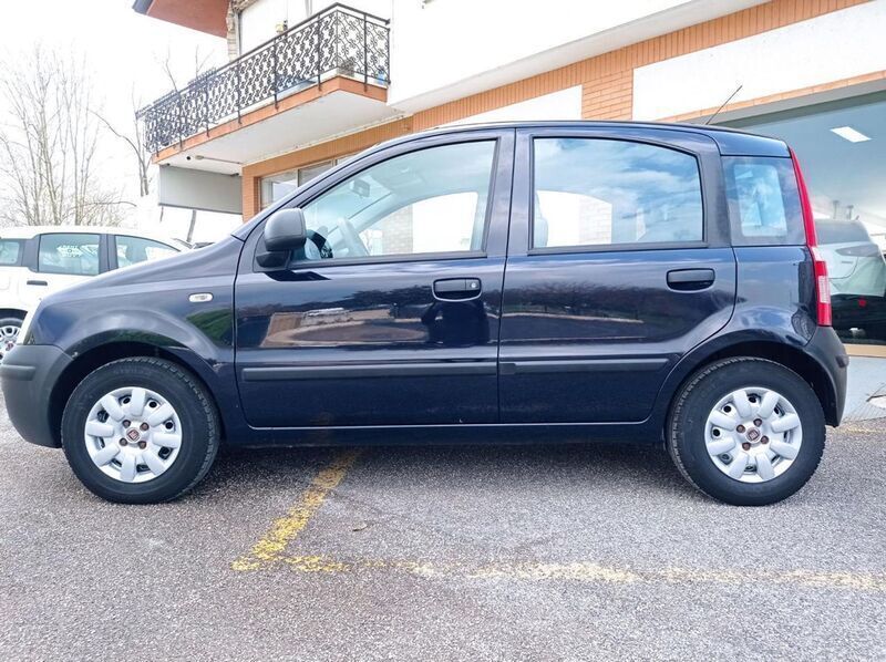 Usato 2010 Fiat Panda 1.1 Benzin 54 CV (4.900 €)