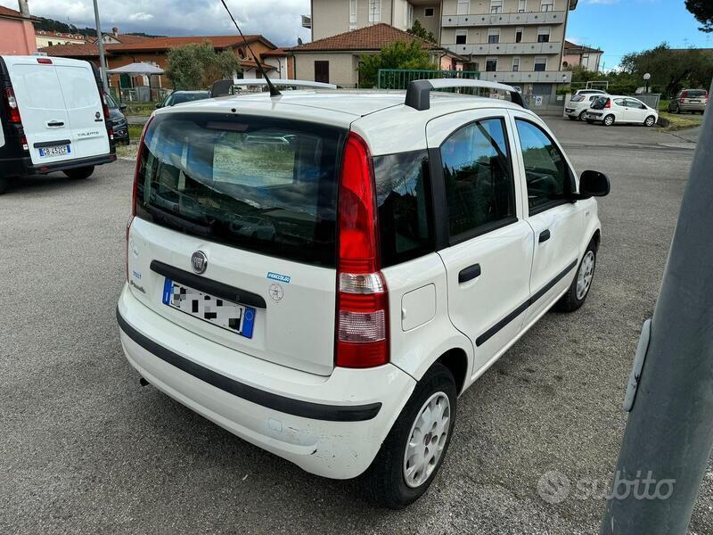 Usato 2012 Fiat Panda 1.2 Benzin 69 CV (3.200 €)