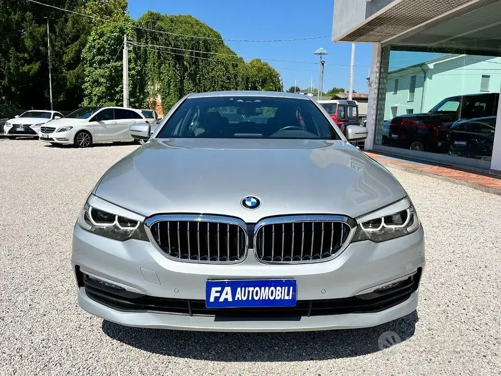 Begagnad BMW 530e iPerformance 184 HK (135 kW) 2018 Grå Sedan