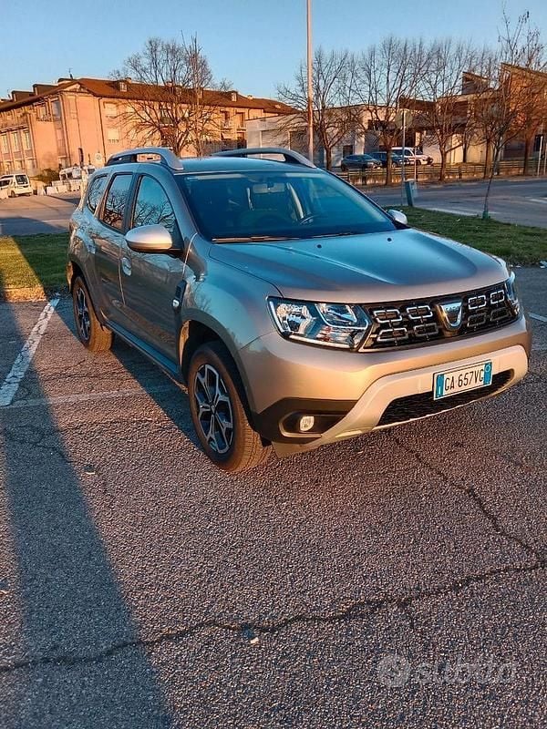 Usata Dacia Duster 100 CV (73 kW) 2020 Marrone SUV