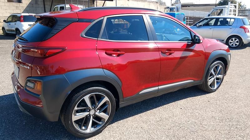Usata Hyundai Kona 116 CV (85 kW) 2019 Rosso SUV