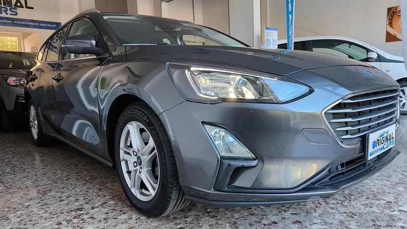 Usata Ford Focus Business Edition 120 CV (88 kW) 2020 Grigio Station wagon