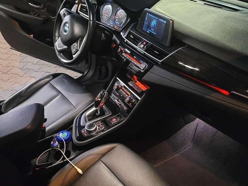 Usata BMW 216 Active Tourer Luxury Line 116 CV (85 kW) 2019 Grigio Monovolume