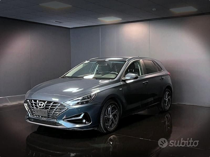 Usata Hyundai i30 Prime 120 CV (88 kW) 2023 Blu Berlina