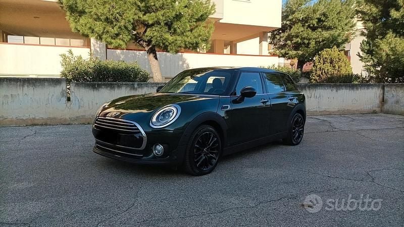 Verde Usata 2018 Mini Cooper Clubman Hype Station wagon | 13.900 € (Buon prezzo) - Immagine 1/4