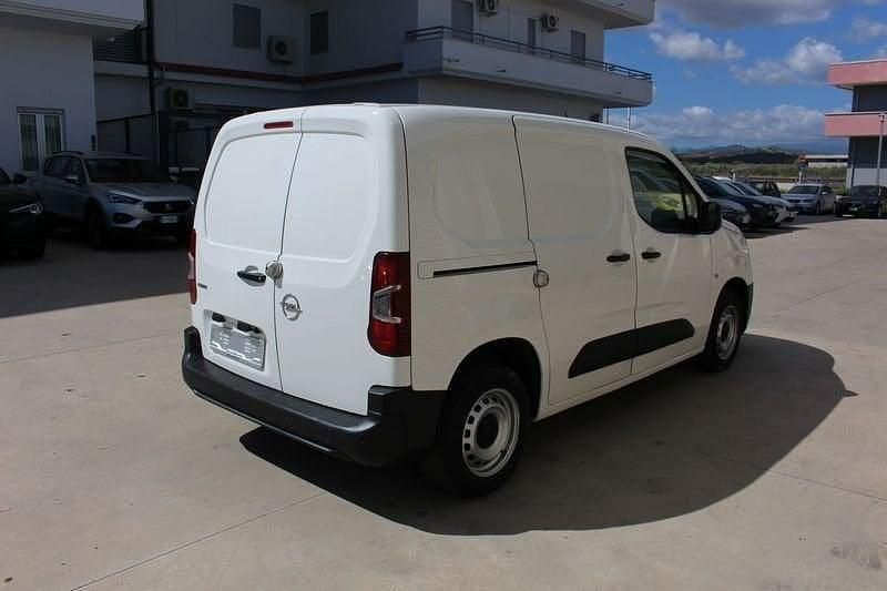 Occasion Opel Combo 101 ch (74 kW) 2021 Blanc Monospace