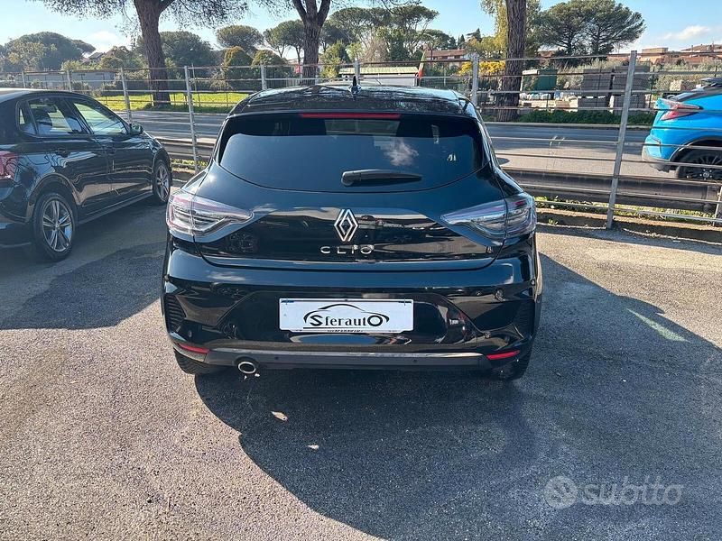 Usata Renault Clio V Techno 91 CV (66 kW) 2024 Nero Berlina