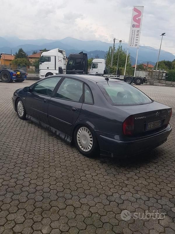 Usata Citroën C5 Exclusive 2002 Grigio Berlina