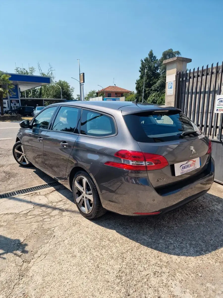 Usata Peugeot 308 Allure 131 CV (96 kW) 2016 Grigio Station wagon