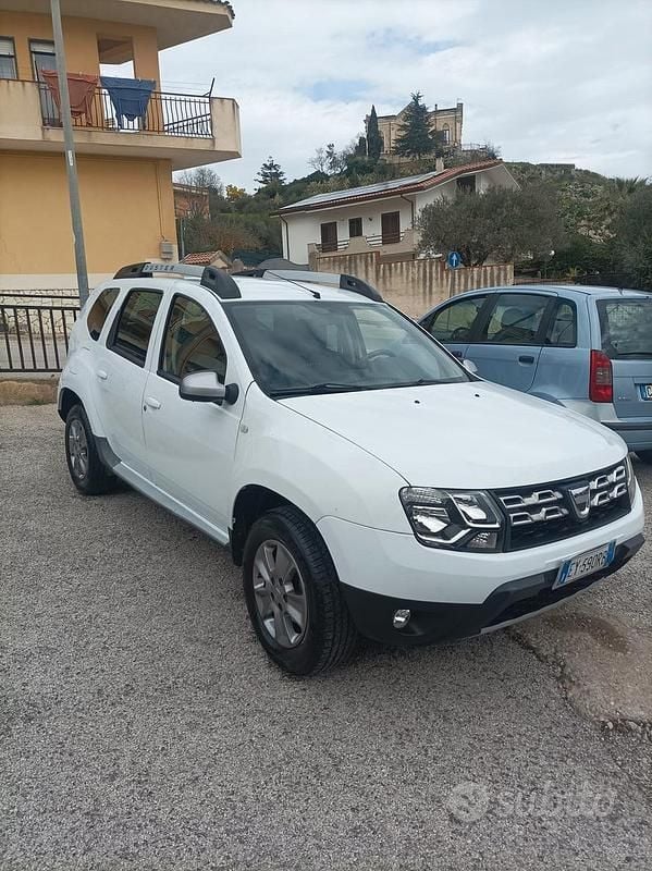 Usata Dacia Duster 110 CV (80 kW) 2015 SUV