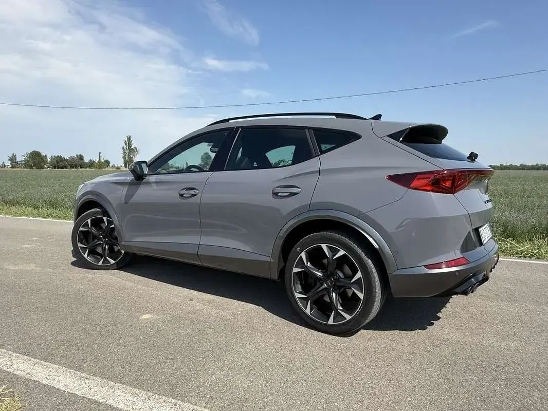 Usata Cupra Formentor VZ3 310 CV (228 kW) 2021 Grigio SUV