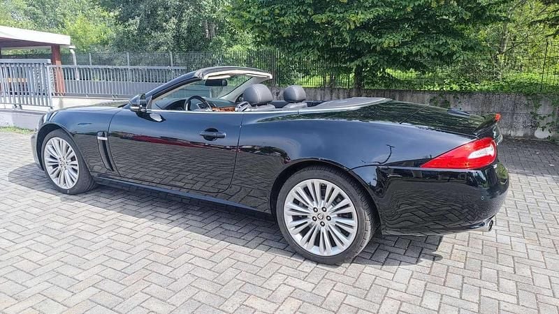 Usata Jaguar XK 385 CV (283 kW) 2010 Nero Cabrio