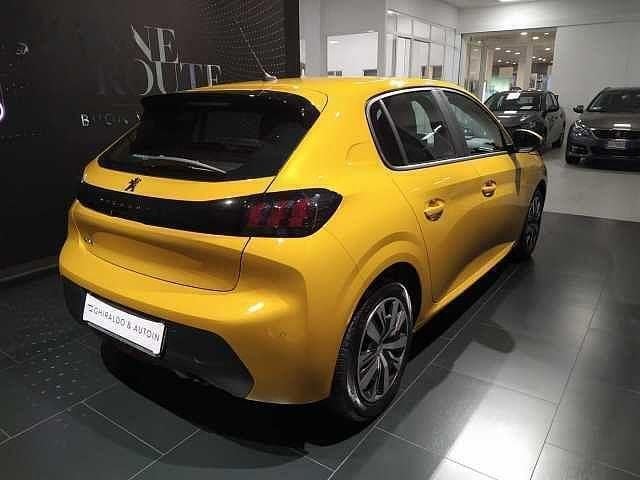 Usata Peugeot 208 Active 101 CV (74 kW) 2023 Giallo Utilitaria