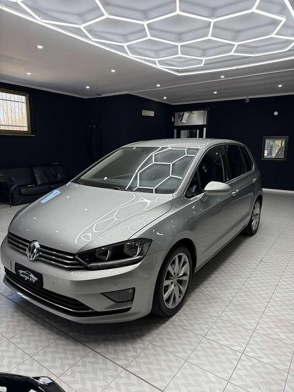 Usata VW Golf Sportsvan 110 CV (80 kW) 2015 Argento Monovolume